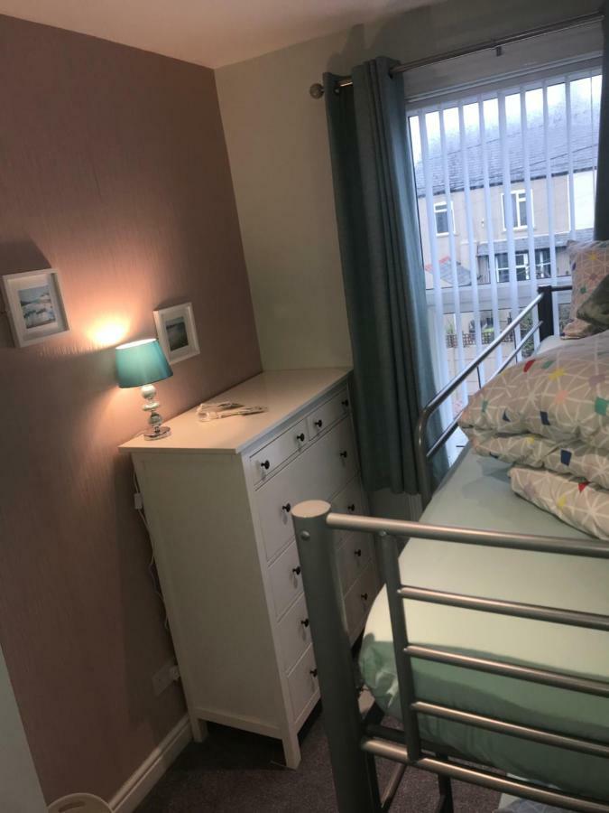 Cornwall Apartments Blackpool Bagian luar foto