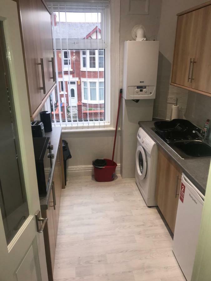 Cornwall Apartments Blackpool Bagian luar foto