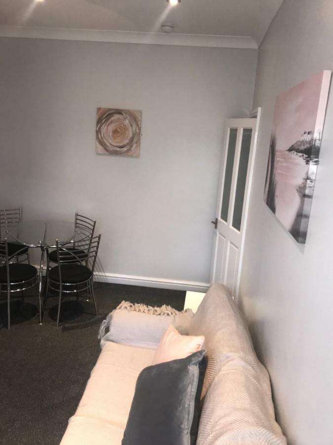 Cornwall Apartments Blackpool Bagian luar foto